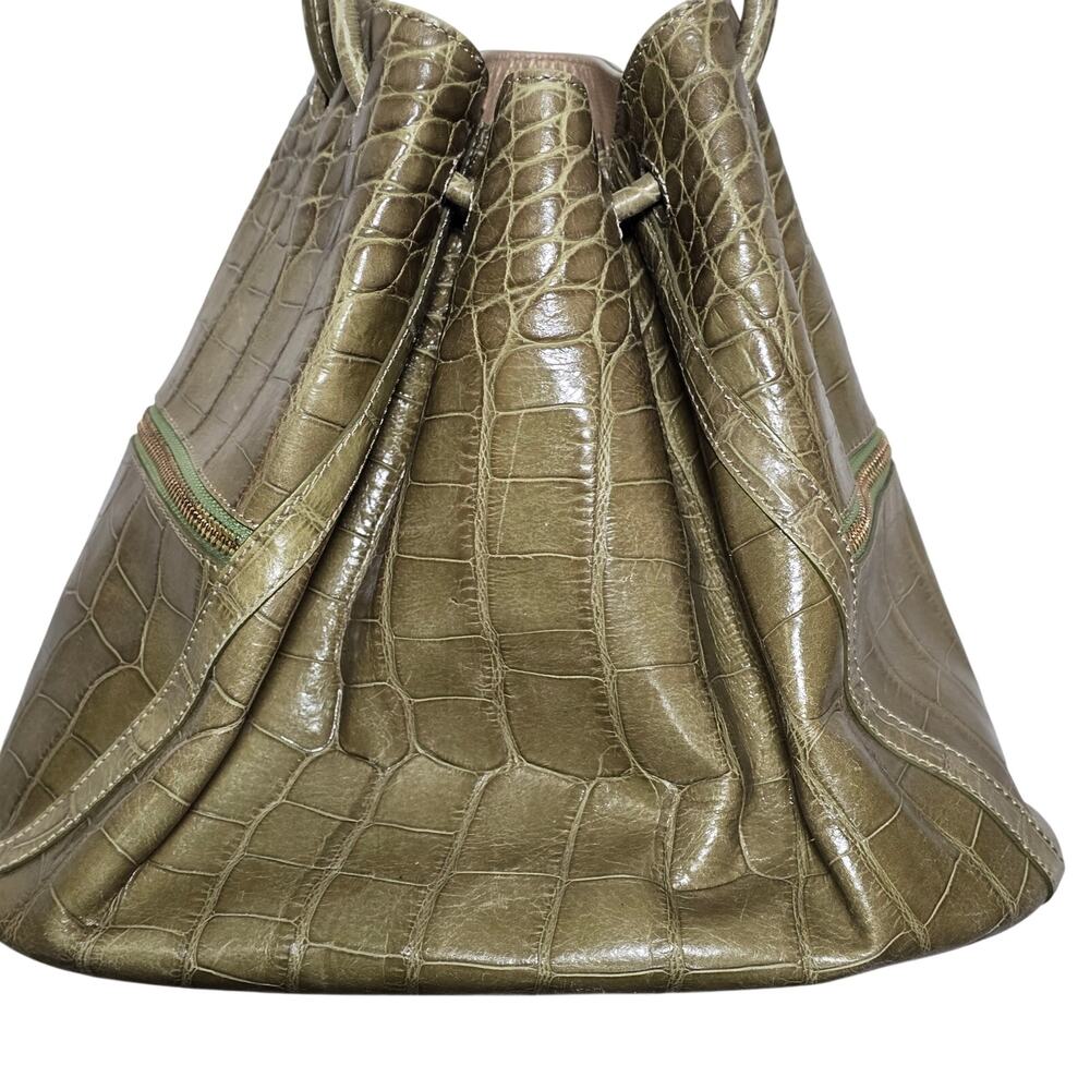 Vintage Brahmin in Pristine Condition Green Croc Embossed Leather With Bag - Picture 2 of 14